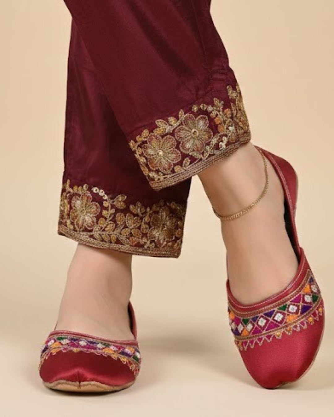 Maroon Silk Multicolored Phulkari Khussa